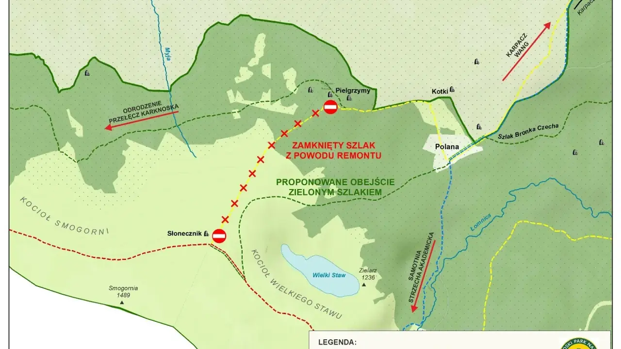 Mapa Karkonoszy z zaznaczonymi szlakami. Zamknięty szlak przy Pielgrzymach wymaga obejścia zielonym szlakiem.